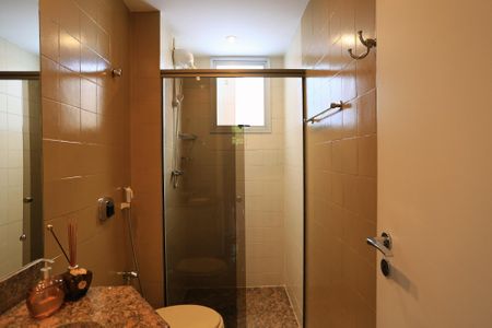 Apartamento à venda com 87m², 2 quartos e 2 vagasBanheiro