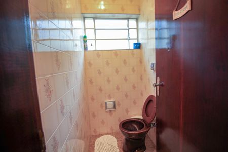 Casa à venda com 220m², 3 quartos e 3 vagasLavabo