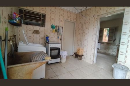 Casa à venda com 220m², 3 quartos e 3 vagasÁrea de Serviço