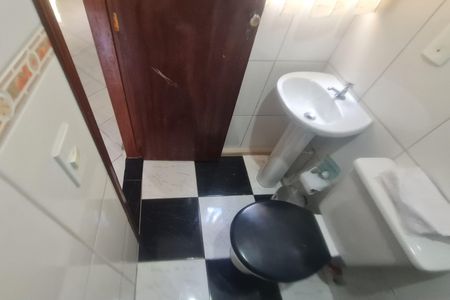 Banheiro de casa para alugar com 1 quarto, 60m² em Parque Continental, Guarulhos