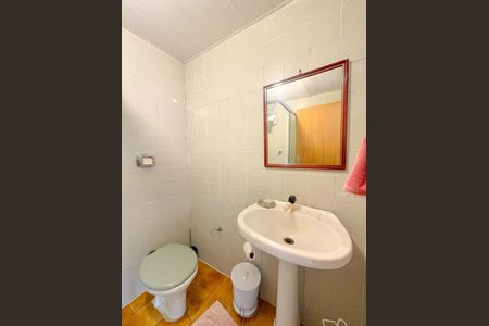 Casa para alugar com 138m², 3 quartos e 2 vagasBanheiro