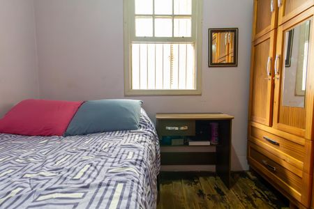 Casa à venda com 217m², 2 quartos e 2 vagasQuarto 2