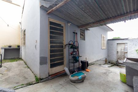 Casa à venda com 217m², 2 quartos e 2 vagasQuintal e área de serviço