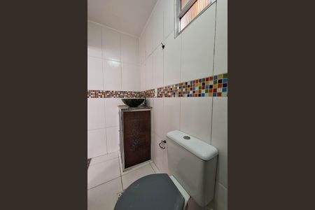 Casa à venda com 80m², 3 quartos e sem vagaBanheiro da Suíte 1