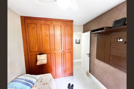 Apartamento à venda com 84m², 3 quartos e 2 vagas Apartamento à venda com 84m², 3 quartos e 2 vagasQuarto 2