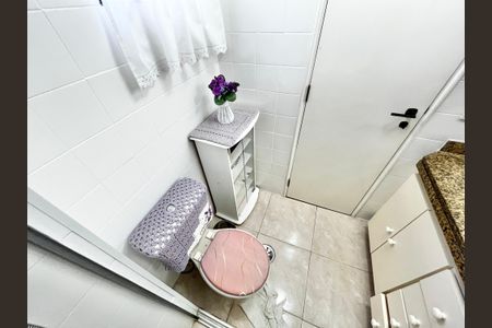 Apartamento à venda com 84m², 3 quartos e 2 vagas Apartamento à venda com 84m², 3 quartos e 2 vagasBanheiro da Suíte