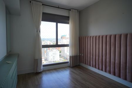 Quarto de apartamento à venda com 1 quarto, 73m² em Centro Histórico, Porto Alegre