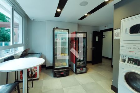 Studio para alugar com 34m², 1 quarto e 1 vaga Studio para alugar com 34m², 1 quarto e 1 vagaLavanderia