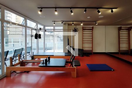 Studio para alugar com 34m², 1 quarto e 1 vaga Studio para alugar com 34m², 1 quarto e 1 vagaÁrea comum - Academia