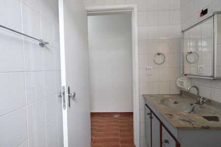 Casa para alugar com 90m², 2 quartos e 2 vagasBanheiro