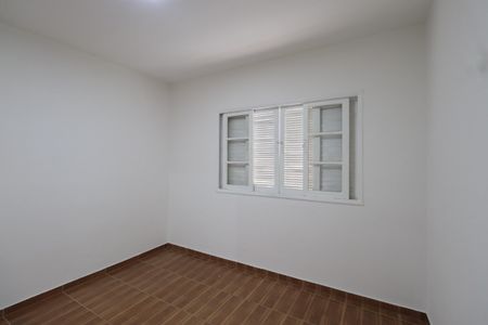 Casa para alugar com 90m², 2 quartos e 2 vagasQuarto 2