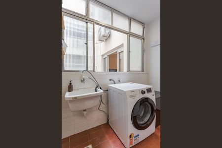 Apartamento à venda com 100m², 3 quartos e sem vagaCozinha e Área de Serviço