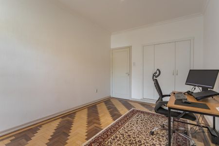 Quarto 1 de apartamento à venda com 3 quartos, 100m² em Independência, Porto Alegre