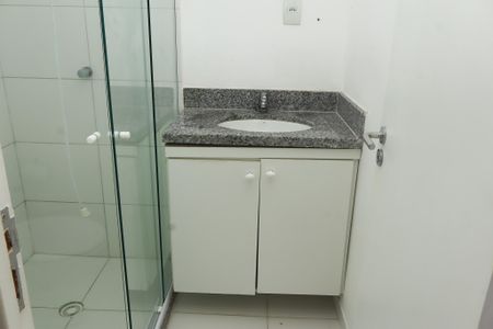 Apartamento para alugar com 71m², 2 quartos e 2 vagasBanheiro da Suíte