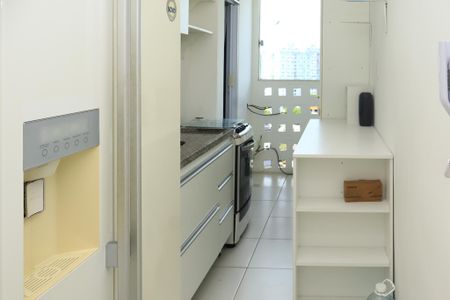 Apartamento para alugar com 71m², 2 quartos e 2 vagasCozinha