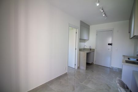 Sala de apartamento para alugar com 1 quarto, 27m² em Campo Belo, São Paulo