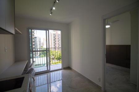 Sala de apartamento para alugar com 1 quarto, 27m² em Campo Belo, São Paulo