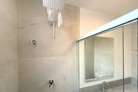 Apartamento para alugar com 63m², 2 quartos e 2 vagas Apartamento para alugar com 63m², 2 quartos e 2 vagasBanheiro da Suíte 1