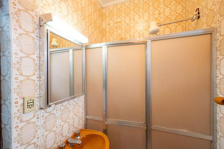 Casa à venda com 275m², 3 quartos e 4 vagasBanheiro Social 2