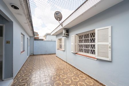 Casa à venda com 275m², 3 quartos e 4 vagasQuintal