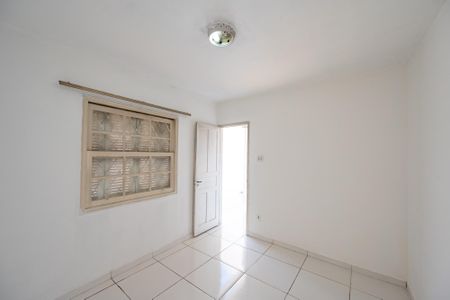 Casa à venda com 275m², 3 quartos e 4 vagasQuarto de Serviço