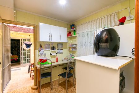 Casa para alugar com 250m², 5 quartos e 4 vagas Casa para alugar com 250m², 5 quartos e 4 vagasCozinha