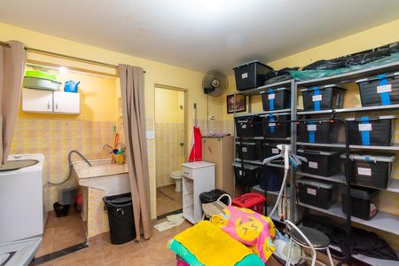 Casa para alugar com 250m², 5 quartos e 4 vagas Casa para alugar com 250m², 5 quartos e 4 vagasQuarto de Serviço