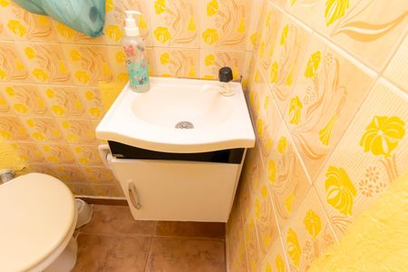 Casa para alugar com 250m², 5 quartos e 4 vagas Casa para alugar com 250m², 5 quartos e 4 vagasBanheiro de Serviço