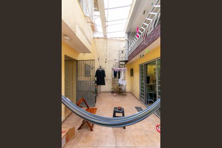 Casa para alugar com 250m², 5 quartos e 4 vagas Casa para alugar com 250m², 5 quartos e 4 vagasQuintal