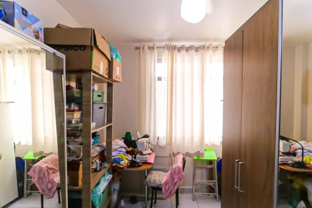 Quarto  de apartamento à venda com 2 quartos, 44m² em Tomás Coelho, Rio de Janeiro