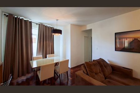 Sala de apartamento à venda com 2 quartos, 70m² em Anchieta, Belo Horizonte