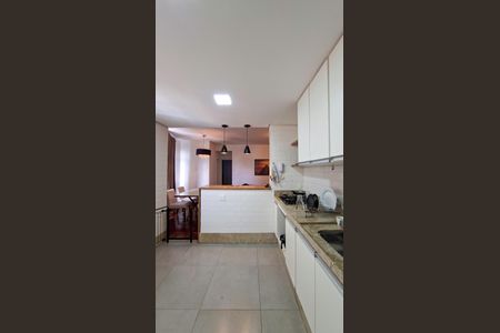 Cozinha de apartamento à venda com 2 quartos, 70m² em Anchieta, Belo Horizonte