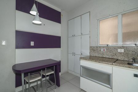 Apartamento para alugar com 95m², 2 quartos e sem vagaCozinha