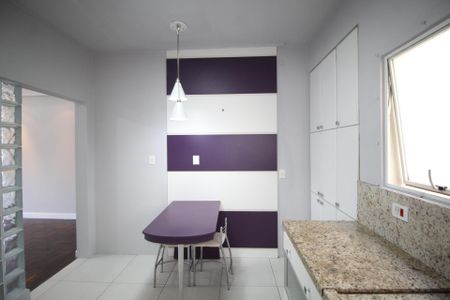 Apartamento para alugar com 95m², 2 quartos e sem vagaCozinha