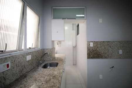 Apartamento para alugar com 95m², 2 quartos e sem vagaCozinha