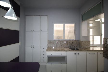 Apartamento para alugar com 95m², 2 quartos e sem vagaCozinha