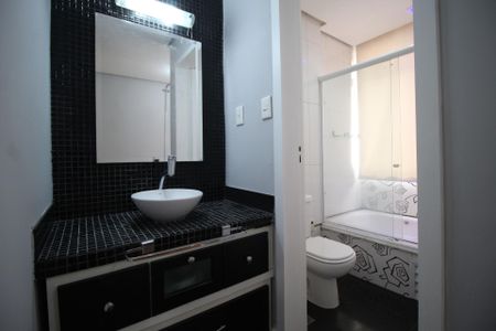 Apartamento para alugar com 95m², 2 quartos e sem vagaBanheiro da Suíte 1