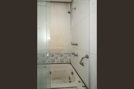 Apartamento para alugar com 95m², 2 quartos e sem vagaBanheiro da Suíte