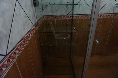 Casa para alugar com 416m², 4 quartos e 6 vagasBanheiro da Suíte 3