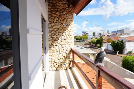 Casa para alugar com 416m², 4 quartos e 6 vagasSacada