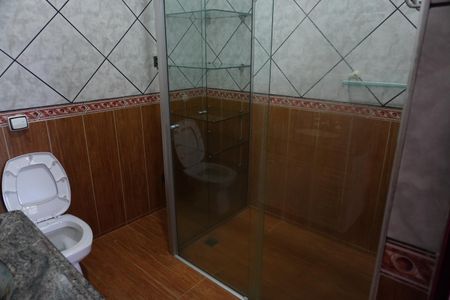 Casa para alugar com 416m², 4 quartos e 6 vagasBanheiro da Suíte 3