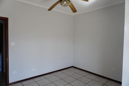 Casa para alugar com 416m², 4 quartos e 6 vagasSuíte 1