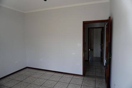 Casa para alugar com 416m², 4 quartos e 6 vagasSuíte 2