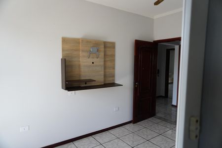 Casa para alugar com 416m², 4 quartos e 6 vagasSuíte 2