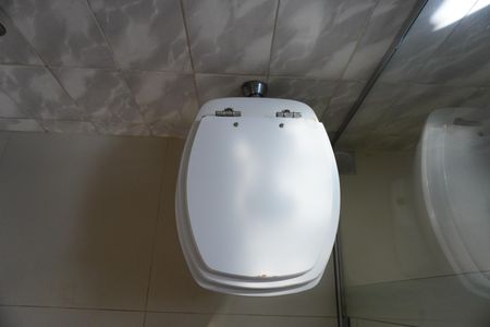 Casa para alugar com 416m², 4 quartos e 6 vagasBanheiro da Suíte 1