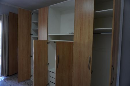 Casa para alugar com 416m², 4 quartos e 6 vagasSuíte 3