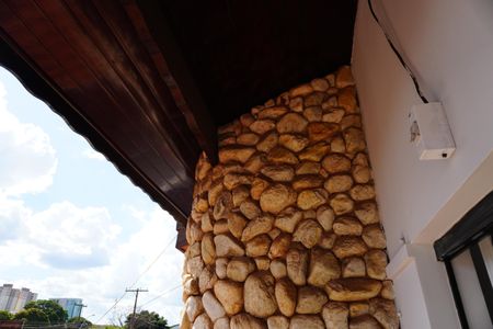 Casa para alugar com 416m², 4 quartos e 6 vagasSacada