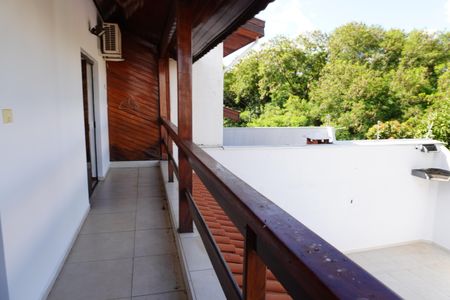 Casa para alugar com 416m², 4 quartos e 6 vagasSacada