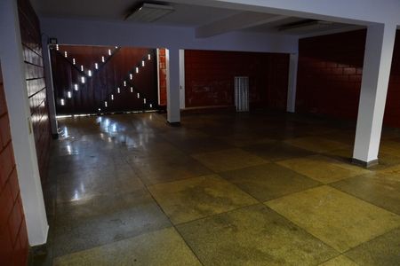 Casa para alugar com 416m², 4 quartos e 6 vagasGaragem