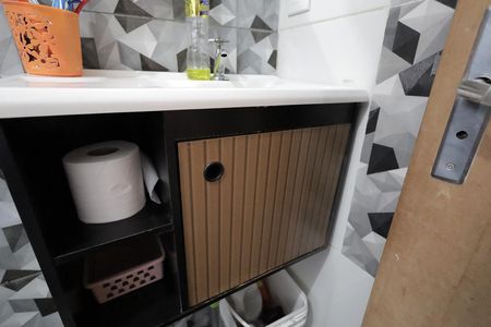 Apartamento à venda com 47m², 2 quartos e 1 vaga Apartamento à venda com 47m², 2 quartos e 1 vagaBanheiro